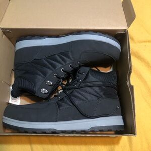 Weatherproof Men's Black and Gray Boots